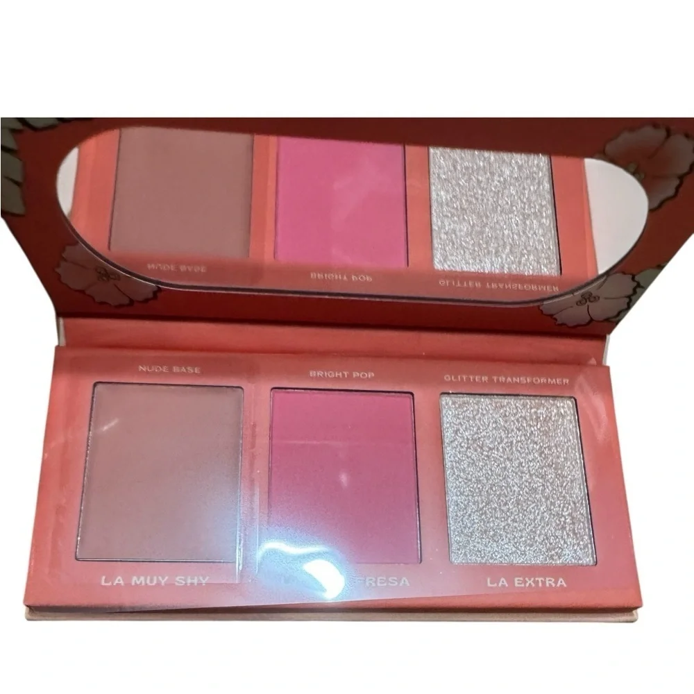 Alamar Cosmetics VIVA LAS CHEEKAS Cheek Palette - FAIR/LIGHT 3 Colors BNIB